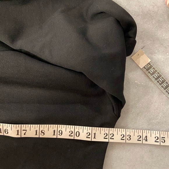 NWT Ugerlov Size S Black Oversized Pleated Skirt Long Sleeve Crew Mini Dress - Picture 9 of 13